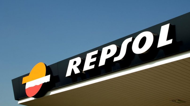 Opecu: «Repsol aún tiene precios elevados que superan a los de la refinería estatal»