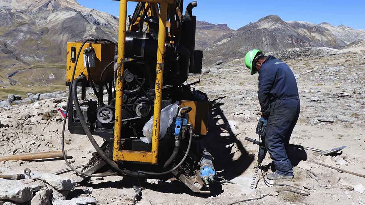 Justicia peruana falla a favor de Macusani Yellowcake: 32 concesiones en Puno seguirán bajo control de la empresa