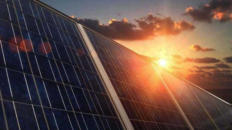 Un año de oscuridad para la energía solar, según Goldman Sachs