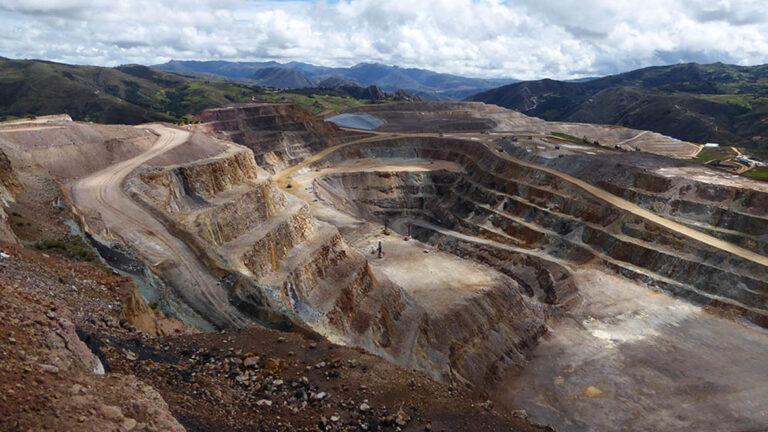 Pan American Silver completa compra de Yamana Gold; ahora operará cuatro minas más en Latinoamérica