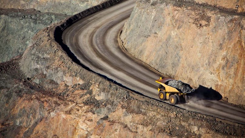 Gold Fields anuncia pérdidas globales por US$367 millones en primer semestre