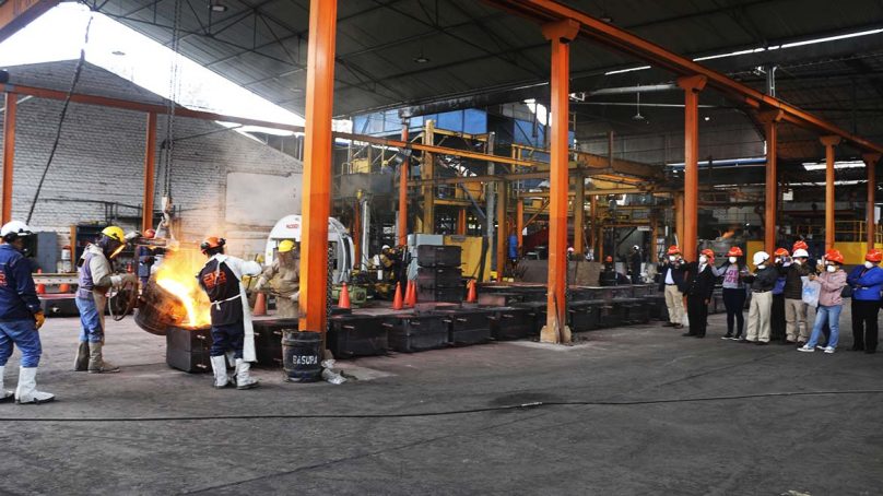 Mineras y proveedores del sector extractivo visitan planta de Fundición Ferrosa