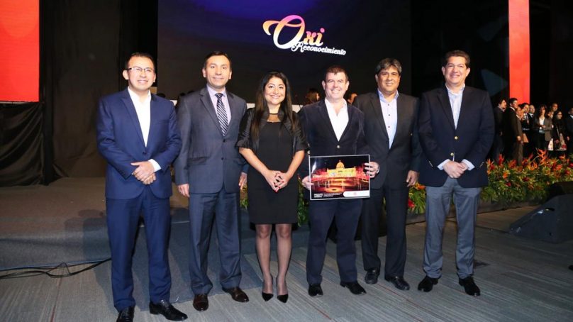 Cosapi recibe premio por innovar en la reconstrucción del Templo del Señor de Luren