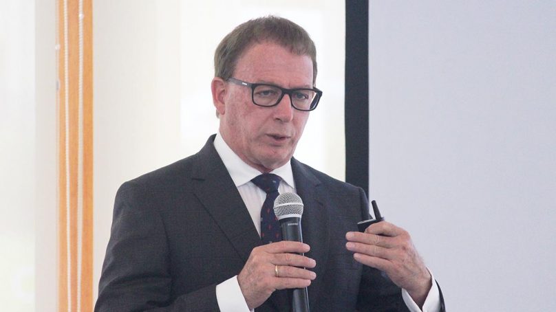 Raúl Jacob: «Una chamba formal y de calidad es mejor que cualquier programa social»