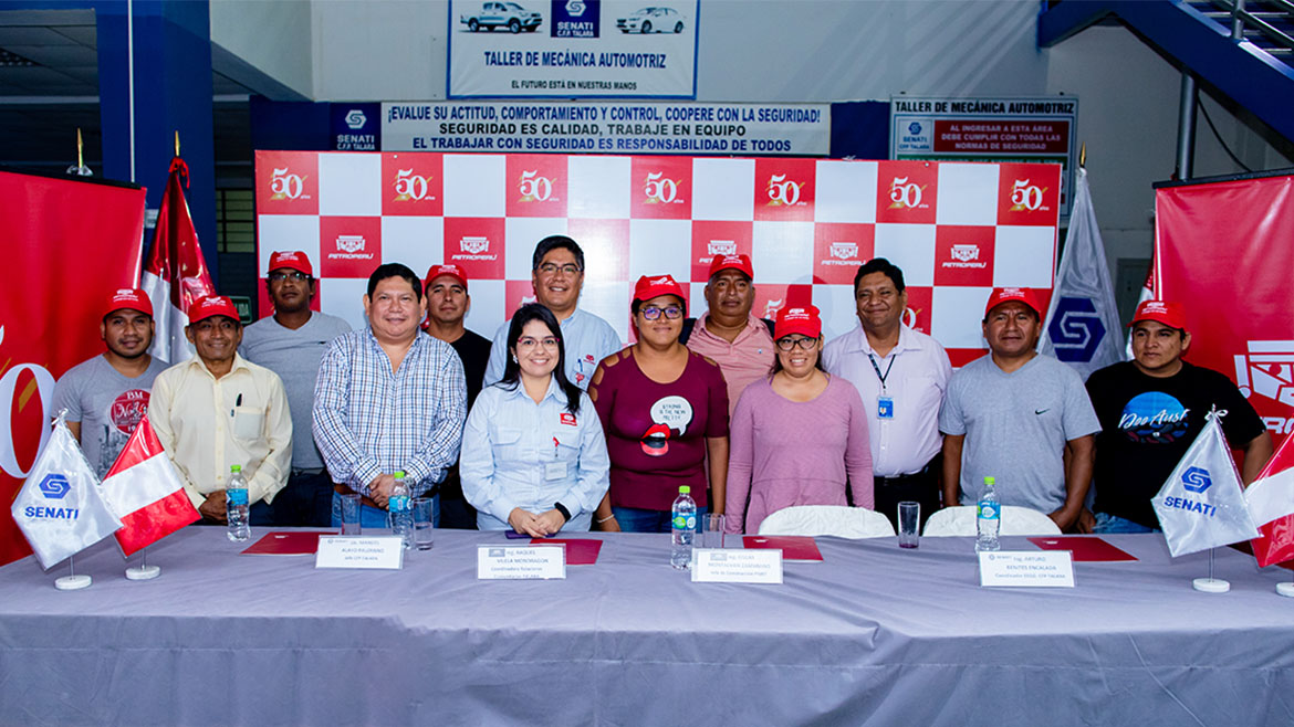 Petroperu Capacita A 1 Talarenos Expertos En Electricidad Industrial Y Montaje De Tuberias Energiminas