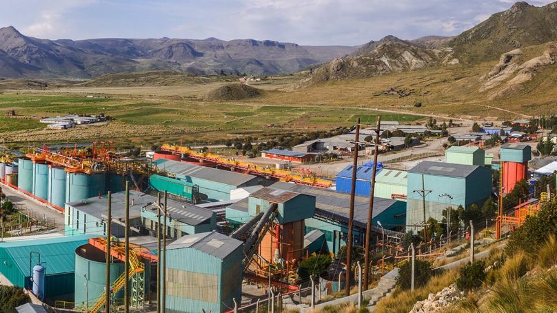 Buenaventura despide a trabajadores por caída en la producción de oro y plata en Orcopampa