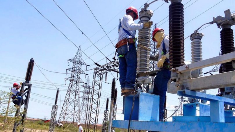 Interconexión eléctrica Perú-Chile podría incorporar una línea alterna