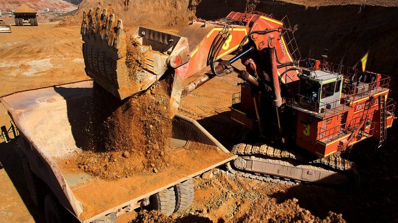 Producción de oro retrocede 5.7% pero aumenta en 17.5% la de plata, en enero
