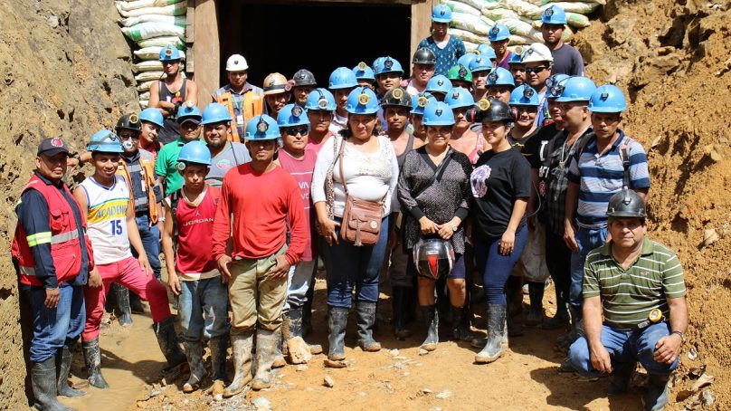 Artesanales explotarán antiguas galerías mineras rehabilitadas por firma colombiana