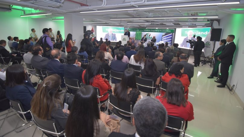 ISEM inaugura sede principal de 10 pisos en Lima