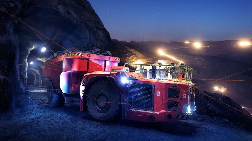 Sandvik logra que camiones autónomos de minería subterránea operen también en superficie