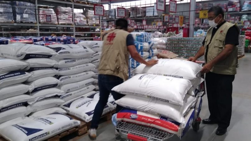 Ica: Contugas, Electrodunas y Cantalloc reparten víveres para familias vulnerables
