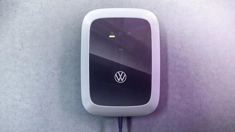 Volkswagen crea su cargador doméstico wallbox para coches eléctricos