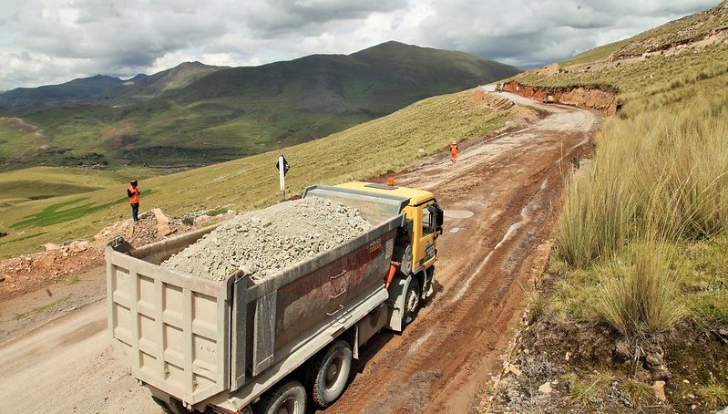 Aprueban estudio de impacto ambiental de los tramos 1 y 2 del Corredor Vial Apurímac–Cusco