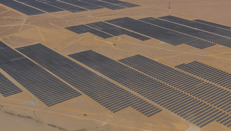 Paneles solares de Tesla se venderán con Powerwall a partir de la próxima semana