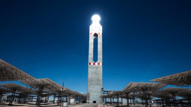 «Las ERNC representarán el 40% de la matriz al 2030»: Chile lo apuesta todo a lo solar, eólico y termosolar