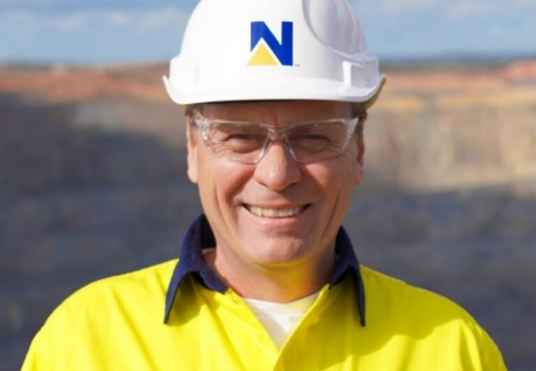 Newmont aumentó sus reservas de oro y se garantiza una “producción constante para al menos la próxima década”, dijo su CEO Tom Palmer