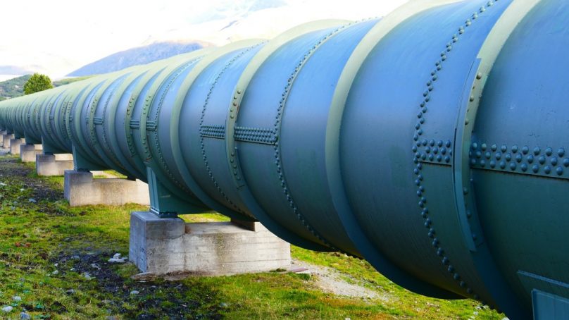 Nuevo oleoducto de arenas petrolíferas entre Canadá y EE.UU. podría comenzar a operar el próximo mes