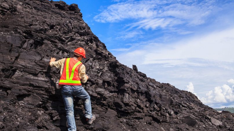 Discutirán importancia de las ciencias geológicas en la reactivación de la industria minera, petrolera y energética
