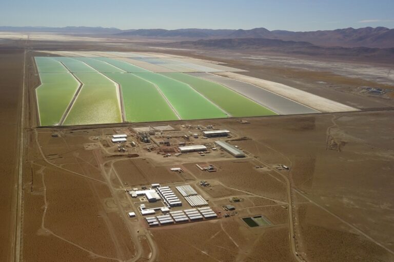 Argentina le apuesta al litio y adicionará pronto cuatro proyectos
