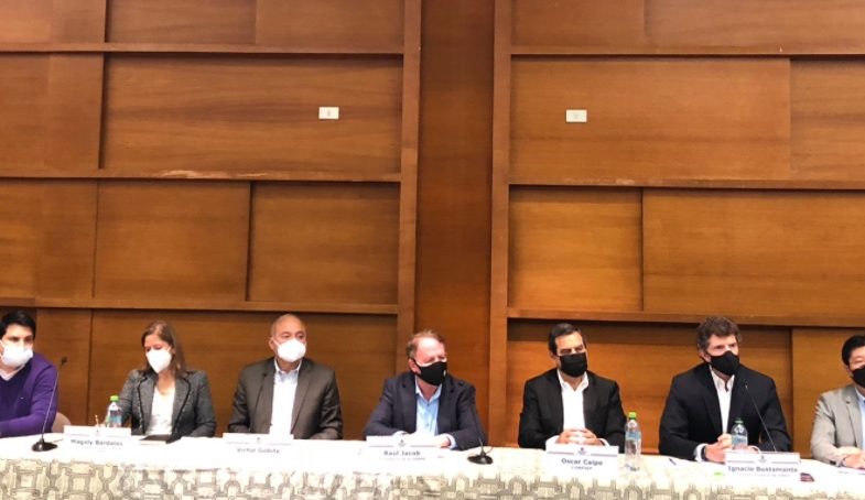 Mineras y gremios empresariales rechazan medida «arbitraria e ilegal de retirar y cerrar cuatro operaciones mineras en Ayacucho»