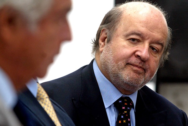 Hernando de Soto: Toma de minas le está haciendo un daño tremendo al país