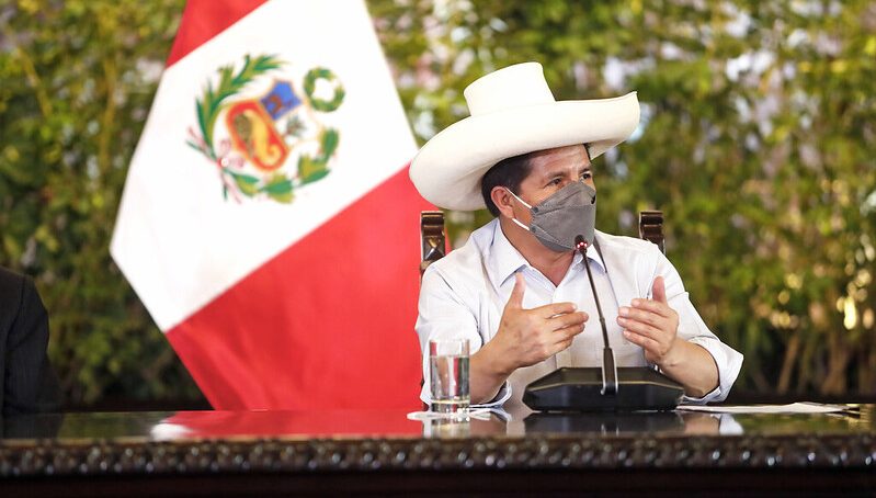 Presidente Castillo: «Afuera uno se hace grandes ilusiones, pero adentro la cosa es distinta»