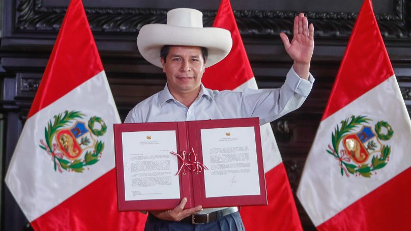 Presidente Castillo firmó carta de aceptación de Perú para iniciar proceso de adhesión a la OCDE