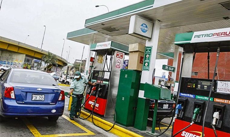 Expertos en energía dicen que volatilidad en precios de combustibles continuará este 2022