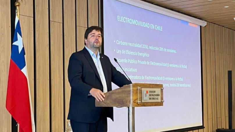En Chile, la electromovilidad va muy en serio: se fijan nuevas metas