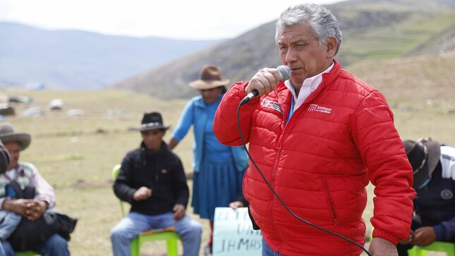 Ministro Palacios: «Pobladores de Fuerabamba pueden ejercer su derecho a la protesta, pero sin violencia, la cual le resta legitimidad»