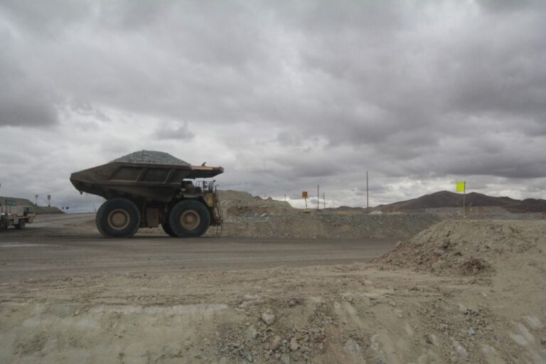 SNMPE condena “energéticamente” la violenta incursión a la mina Antapaccay pues pusieron en riesgo a más de 2,500 trabajadores