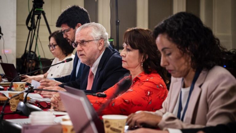 Proyecto que viabiliza cese de la fundición Ventanas avanza a la sala del Senado de Chile