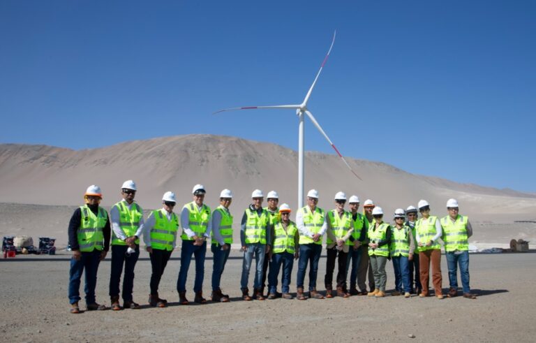 Punta Lomitas: 16 aerogeneradores del proyecto eólico que dará 100% de energía limpia a Quellaveco ya están conectados al SEIN