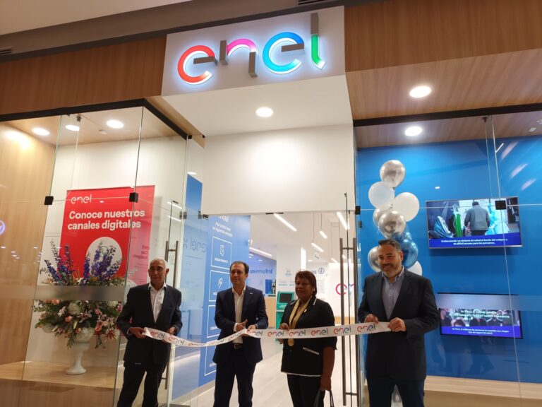 <strong>Enel Distribución perú inaugura nuevo centro de servicio en Mallplaza Comas</strong>