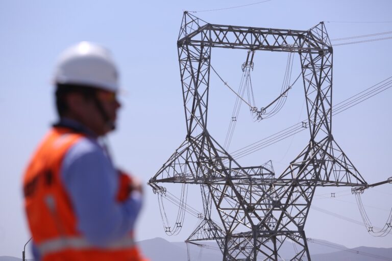 Minem: Producción eléctrica nacional fue de 5,458 GWh al cierre de marzo