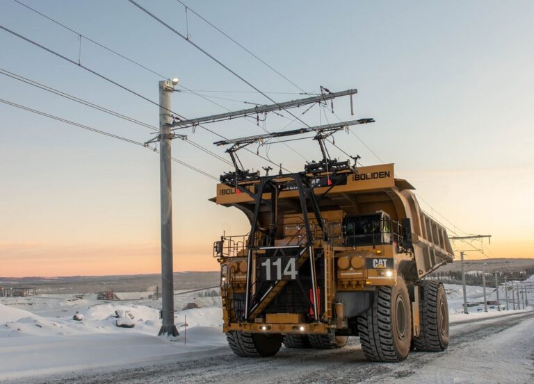 Sistema “trolley”: ABB Perú proyecta incremento en electrificación de camiones mineros para el 2027