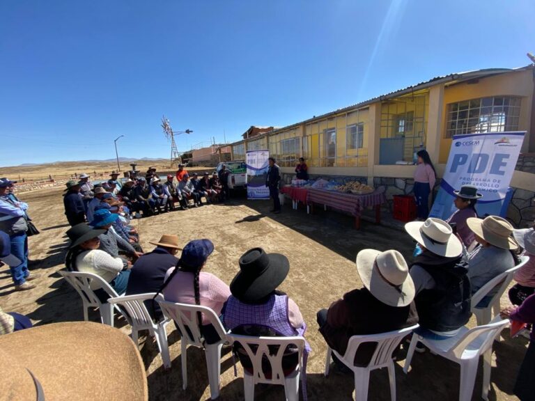 65 productores de Espinar realizaron pasantía en Puno gracias a la empresa Antapaccay