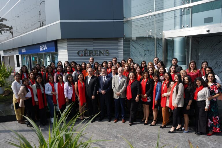 Women in Mining Perú otorgó 30 becas a jóvenes profesionales de 12 regiones del país