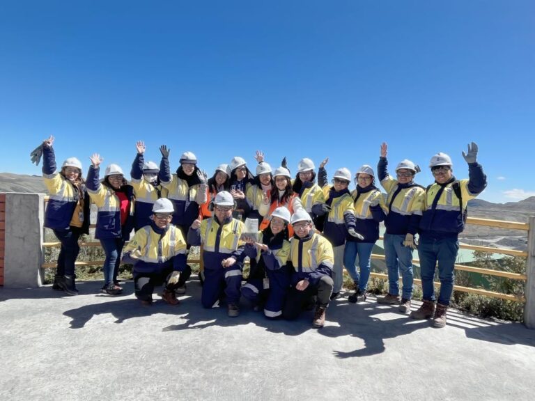 Cajamarca: Gold Fields reactiva su programa de visitas presenciales a su operación Cerro Corona