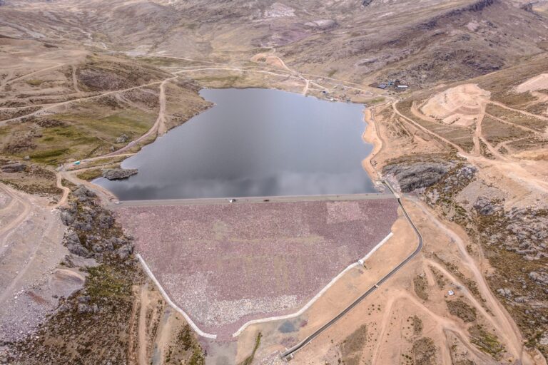 Antamina: Inauguran en Áncash la mayor represa construida durante los últimos años en el Perú