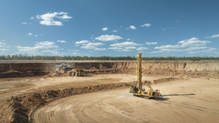 Thiess implementa soluciones de minería autónoma en Olive Downs de Pembroke Resources