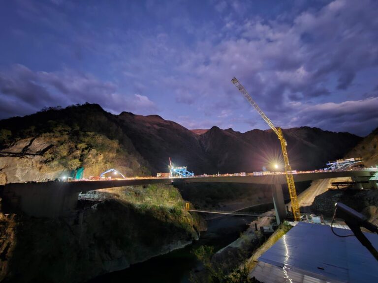 Las Bambas: Puente Kutuctay registra más del 76% de avance en su construcción