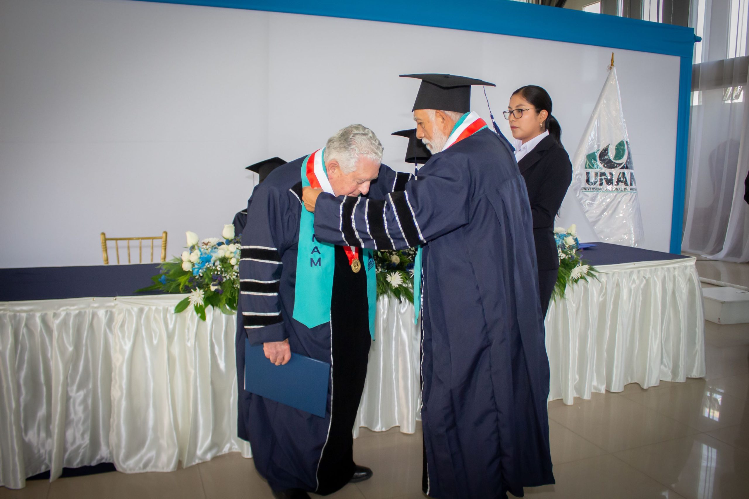 Universidad Nacional de Moquegua distinguió con grado Doctor Honoris causa a presidente ejecutivo de Southern Perú