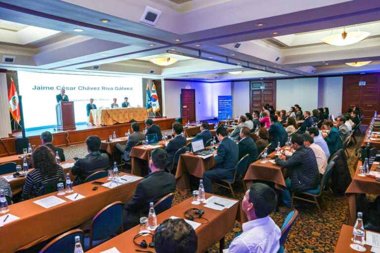 Lima reúne a profesionales de América Latina en la Conferencia Internacional de Minería y Medio Ambiente