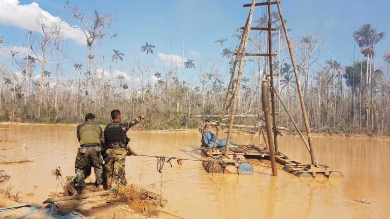 Gobierno amplía estado de emergencia en Madre de Dios para combatir minería ilegal