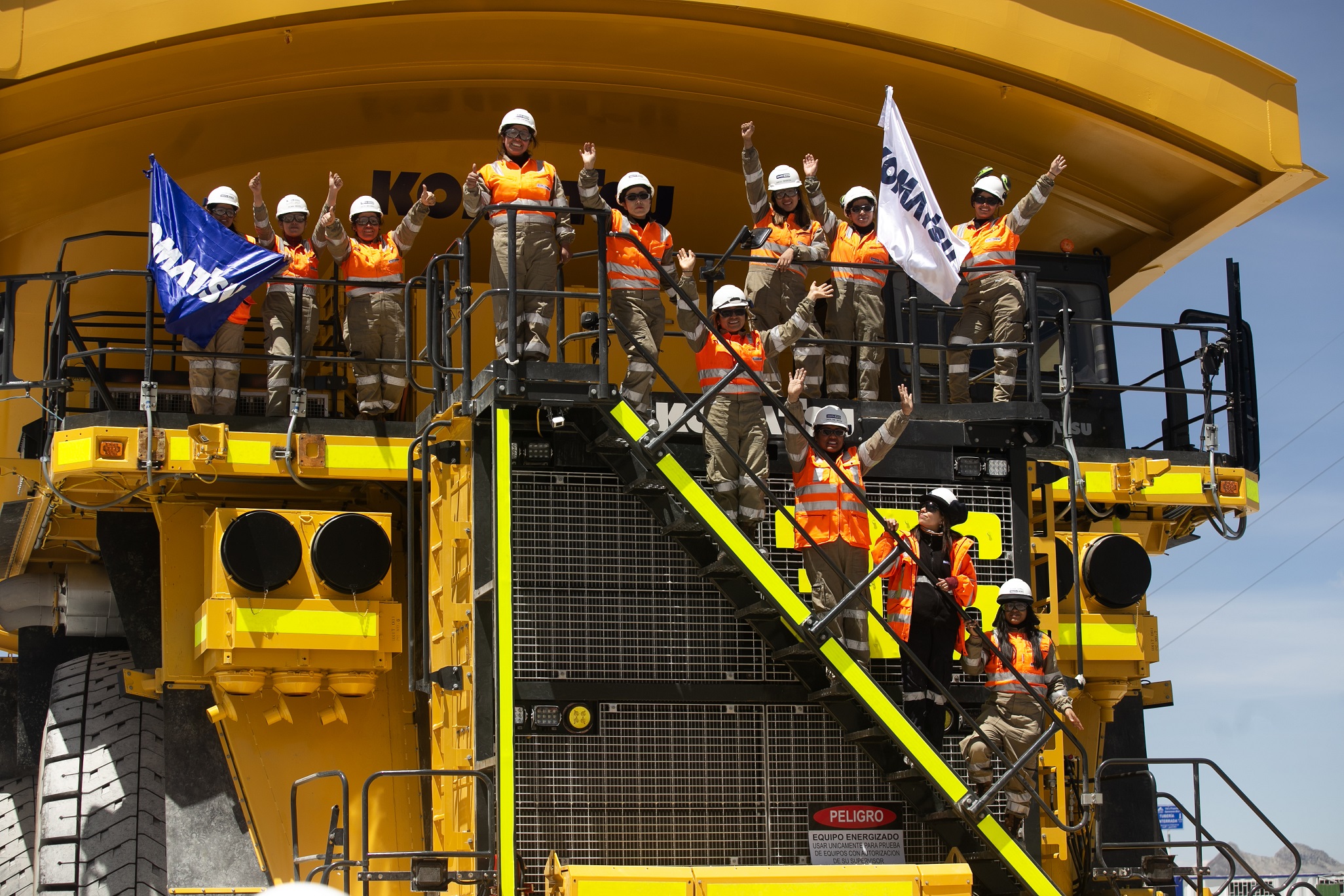 Komatsu Mitsui proyecta cerrar 2025 con hasta 13% impulsado por la minería
