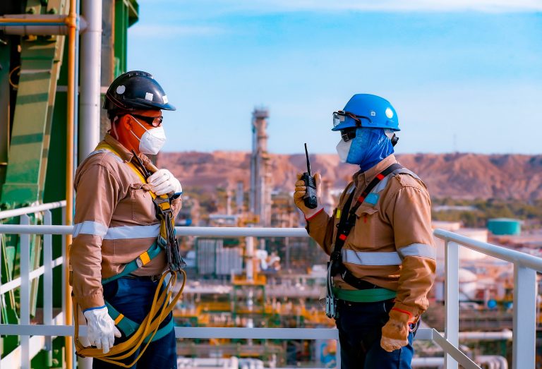 Refinería de Talara “es lo que ha hundido a Petroperú en buena medida”, dijo Carlos Oliva