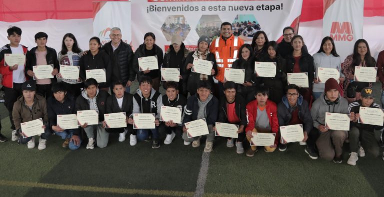 Programa de Apoyo Profesional de Las Bambas beneficia a 30 estudiantes universitarios de su zona de influencia