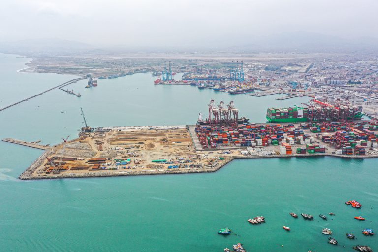 Muelle Sur del puerto del Callao, administrado por DP World Callao, el que más TEU movió en 2023